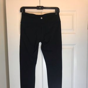 Lululemon Wunder Under size 6 Full length